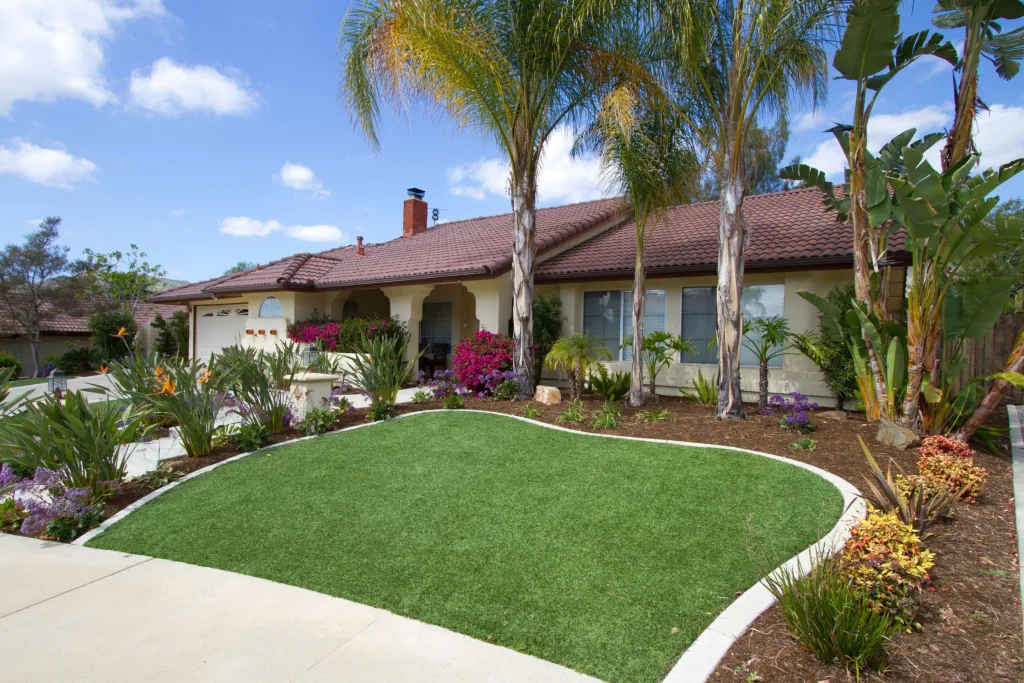 big-bully-turf-front-yard-artificial-grass-paver-boder
